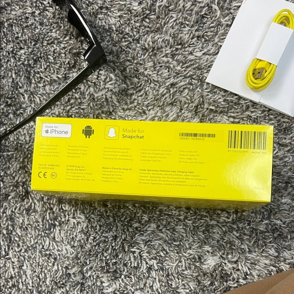 Black Snap Spectacles x Snapchat Lens